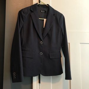 Perfect suit jacket!! Pants listed separate!
